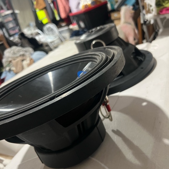 Alpine Subwoofer - Picture 3 of 4